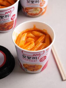 YoPpokki 片Kom Kkareubonara Tteokboki 120g