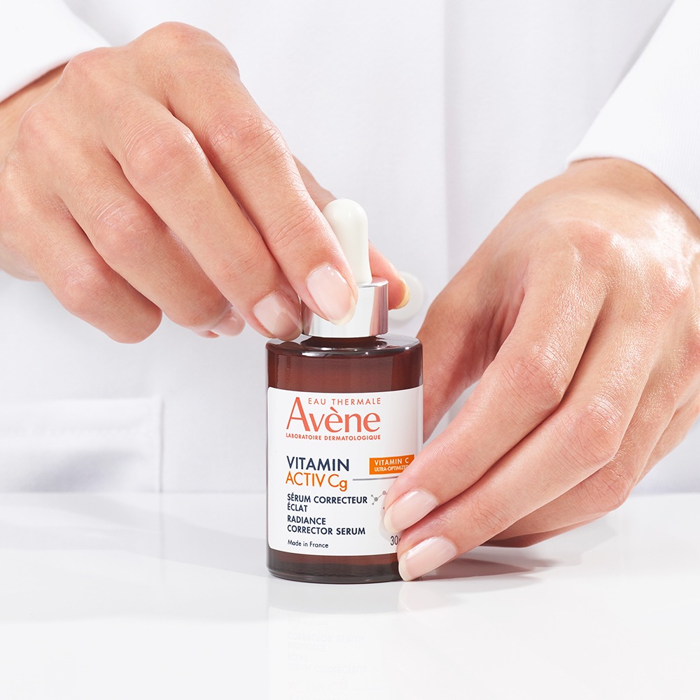 雅漾 维生素 Aektibeu VACg 精华 30ml 企划装（赠维生素Cg活性面霜2ml*3） *光彩 *抗氧化