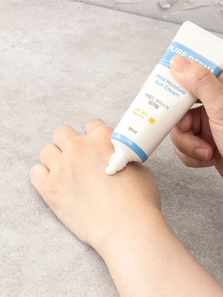 On The Body Pyueo皮肤科学型 温和保湿 防晒霜 50ml