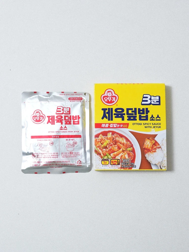 Ottogi 3Bun Jeyukdeopbap Soseu 150g