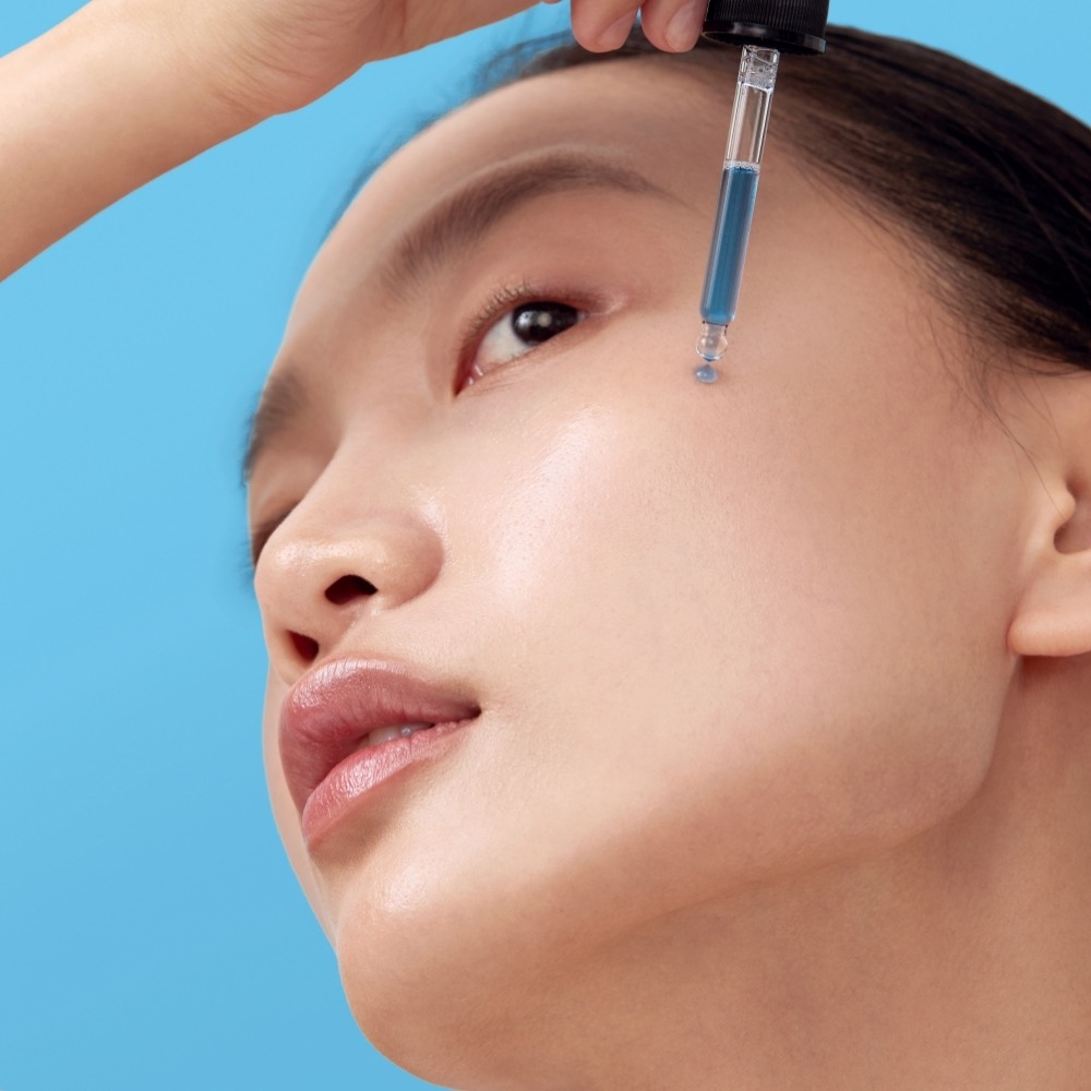 [名侦探柯南联名/舒缓1Deung] Dear, Klairs 蓝色青春激活精华滴剂 50ml (+Myeongtam片 Konan 钥匙扣 Raendeom) 企划装