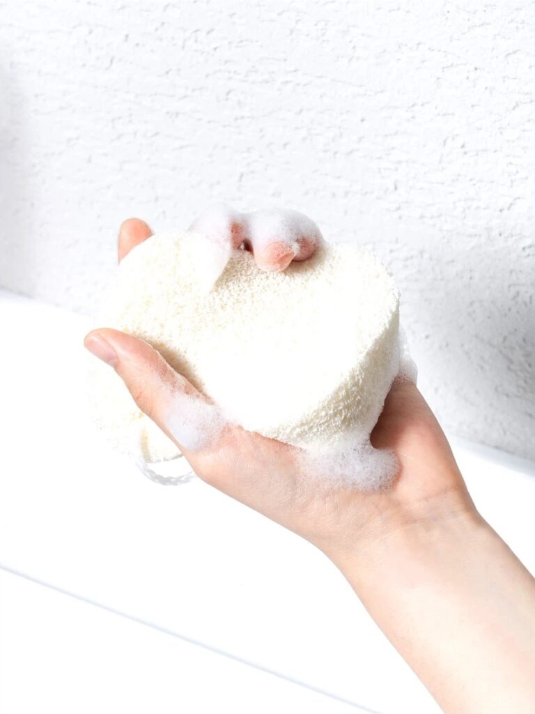 国民美妆品 On The Body 高保湿 身体沐浴露 Koteunmeoseukeu Hyang 900g
