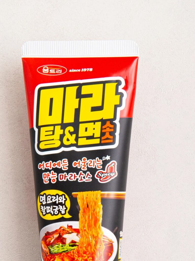 Umteuri 麻辣酱 120g