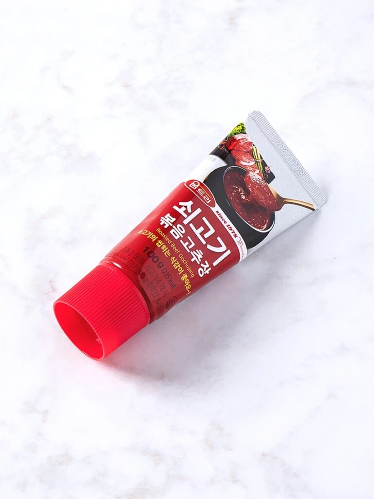 Umteuri Soego主机 Bokeumgochujang 100g