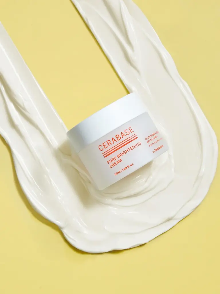 By Real Barrier Cera Base 纯净提亮面霜 50ml